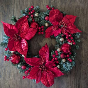 Poinsettia Wreath- Holiday Wreath- Red Pine Wreath- Christmas Wreath