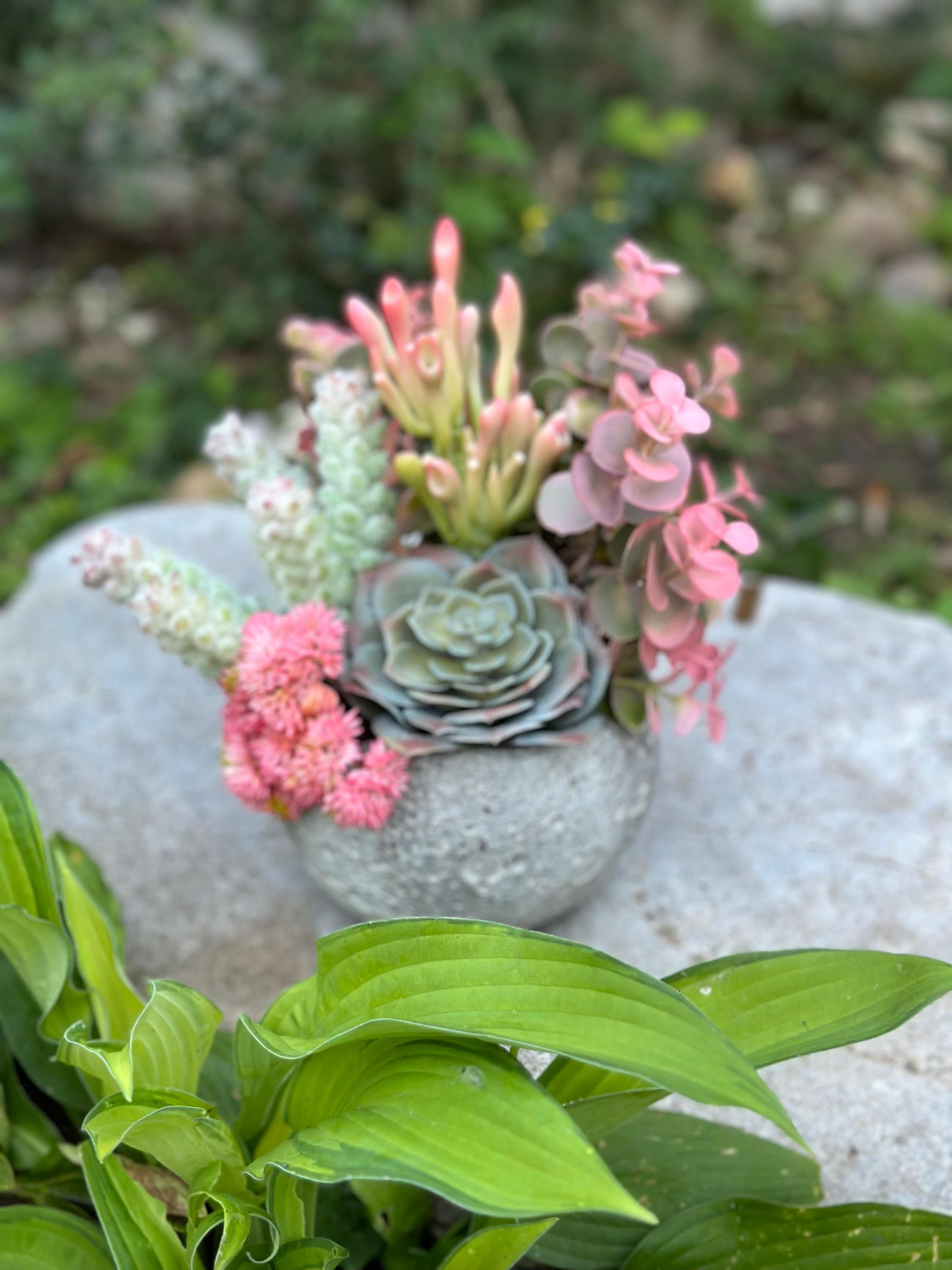 Grabschmuck Kunst Sukkulenten Gesteck Seidenblumen