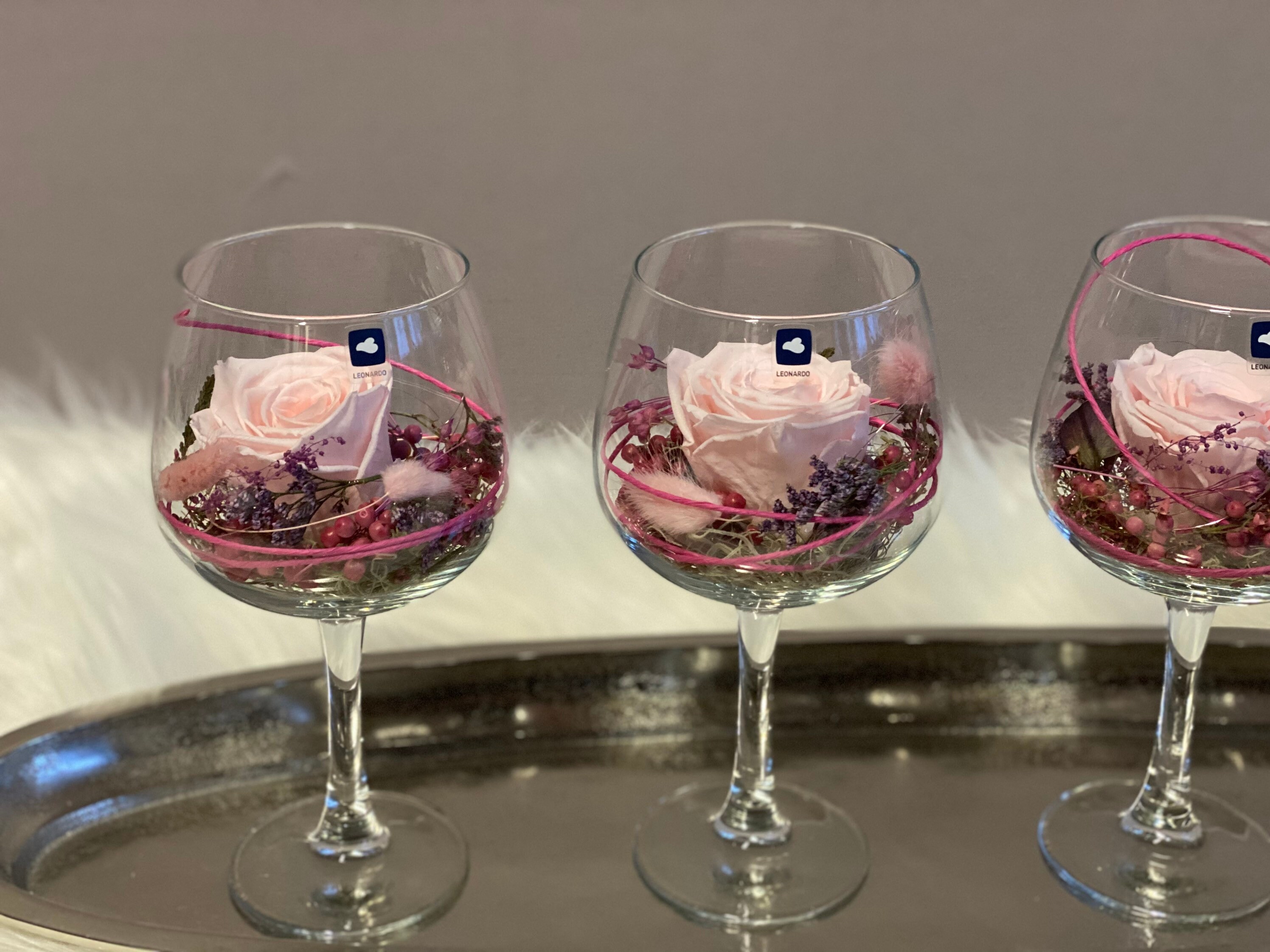 Noble Wine Glass Wedding Table Decoration Preserved Rose Infinity - Etsy
