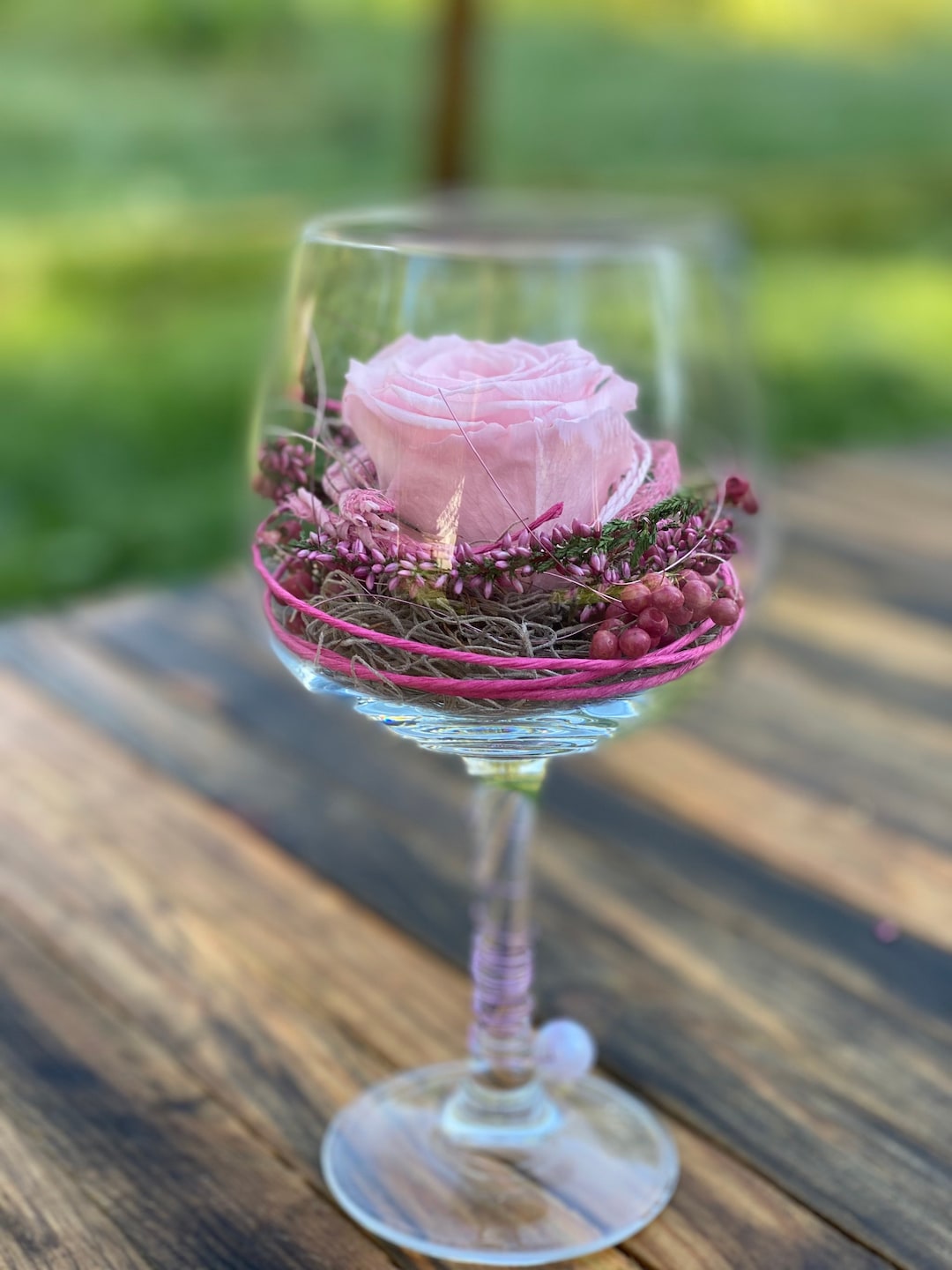 Belrosa in a Wine Glass, Preserved Roses, Infinity Wedding Table  Decoration, Summer, Mother's Day - Etsy