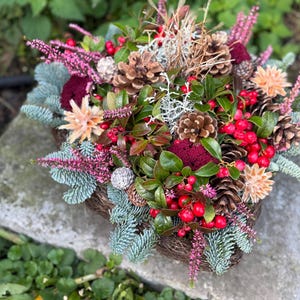 Großes „Zapfenherz“ Grabschmuck Grabgesteck Winter Herbst