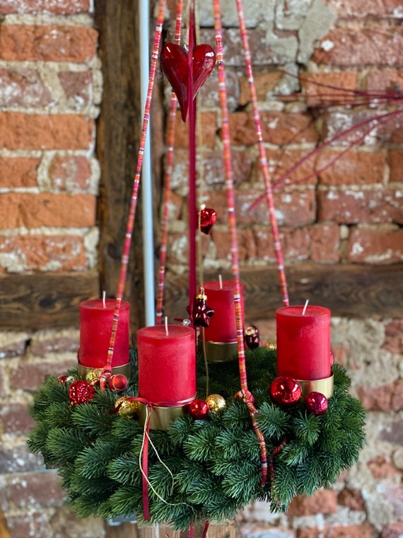 Vorbestellung Hängender Adventskranz frisch oder Kunst 45 cm