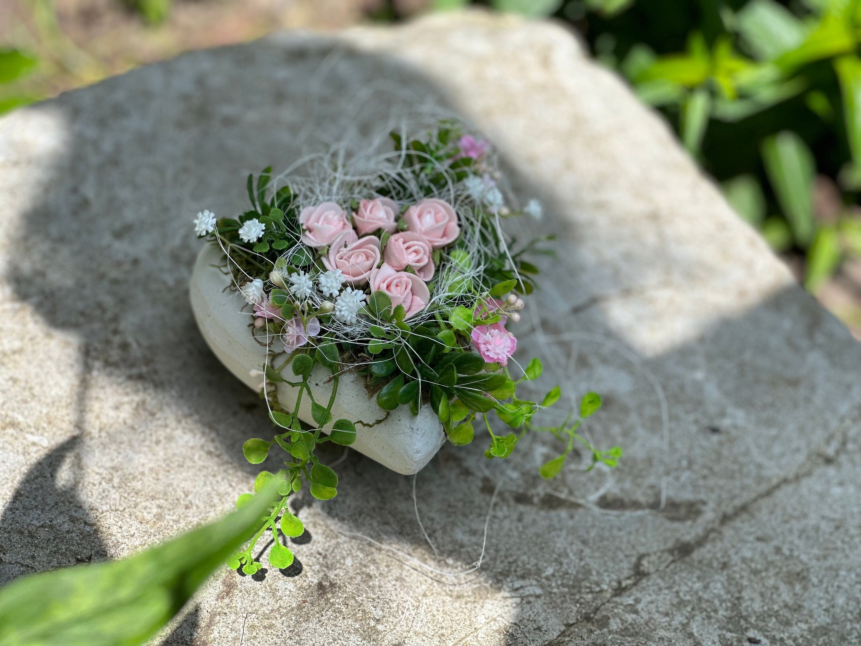 Kleiner Sommer Grabschmuck ,Herz mit Röschen - Etsy.de