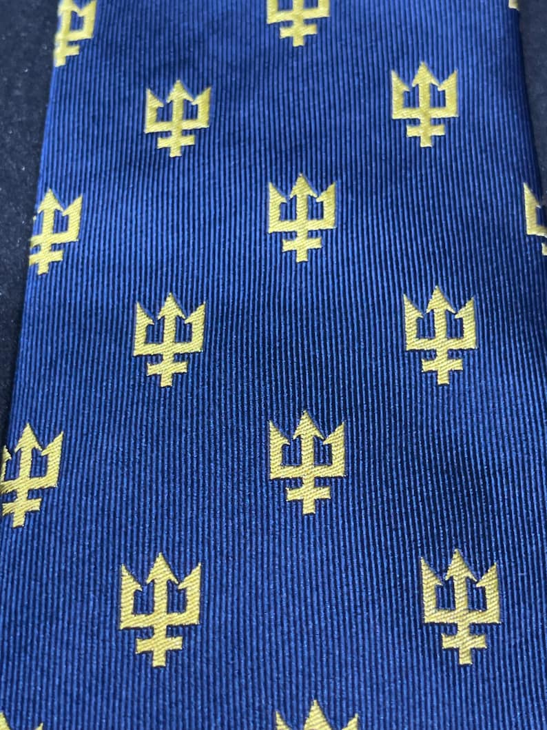 Mariners Trident Tie image 2