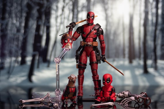 Deadpool miniature figure outlet