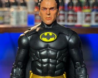 Bat 1989 Michael Keaton wet hair unmasked headsculpt