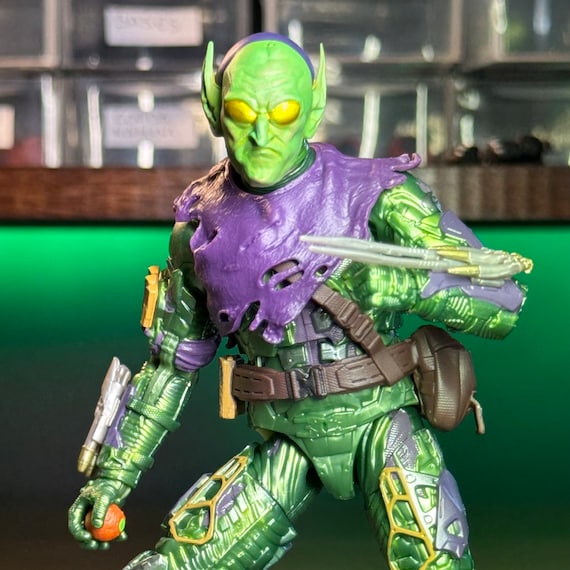Marvel Legends Green Goblin 6 inch Action Figure