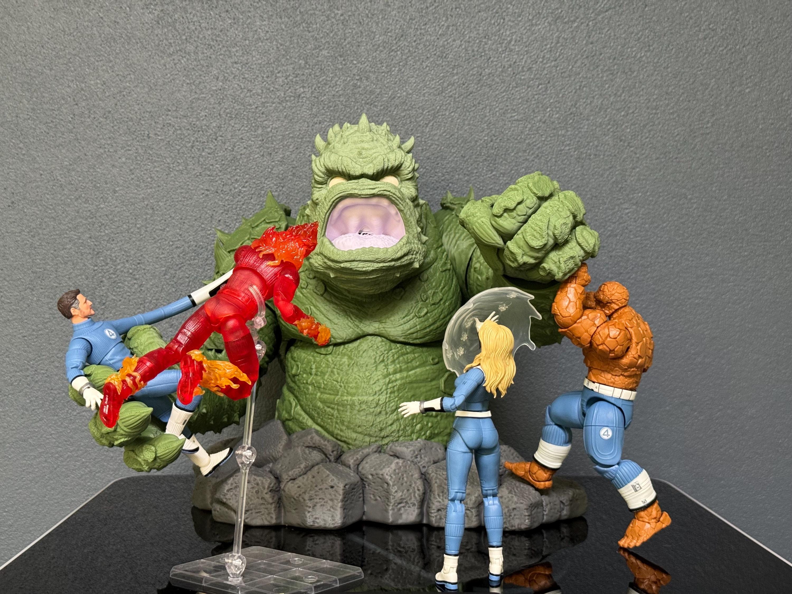 マーベルレジェンド　ファンタスティック4 5体セット il_fullxfull.7149669381_b0g5.jpg