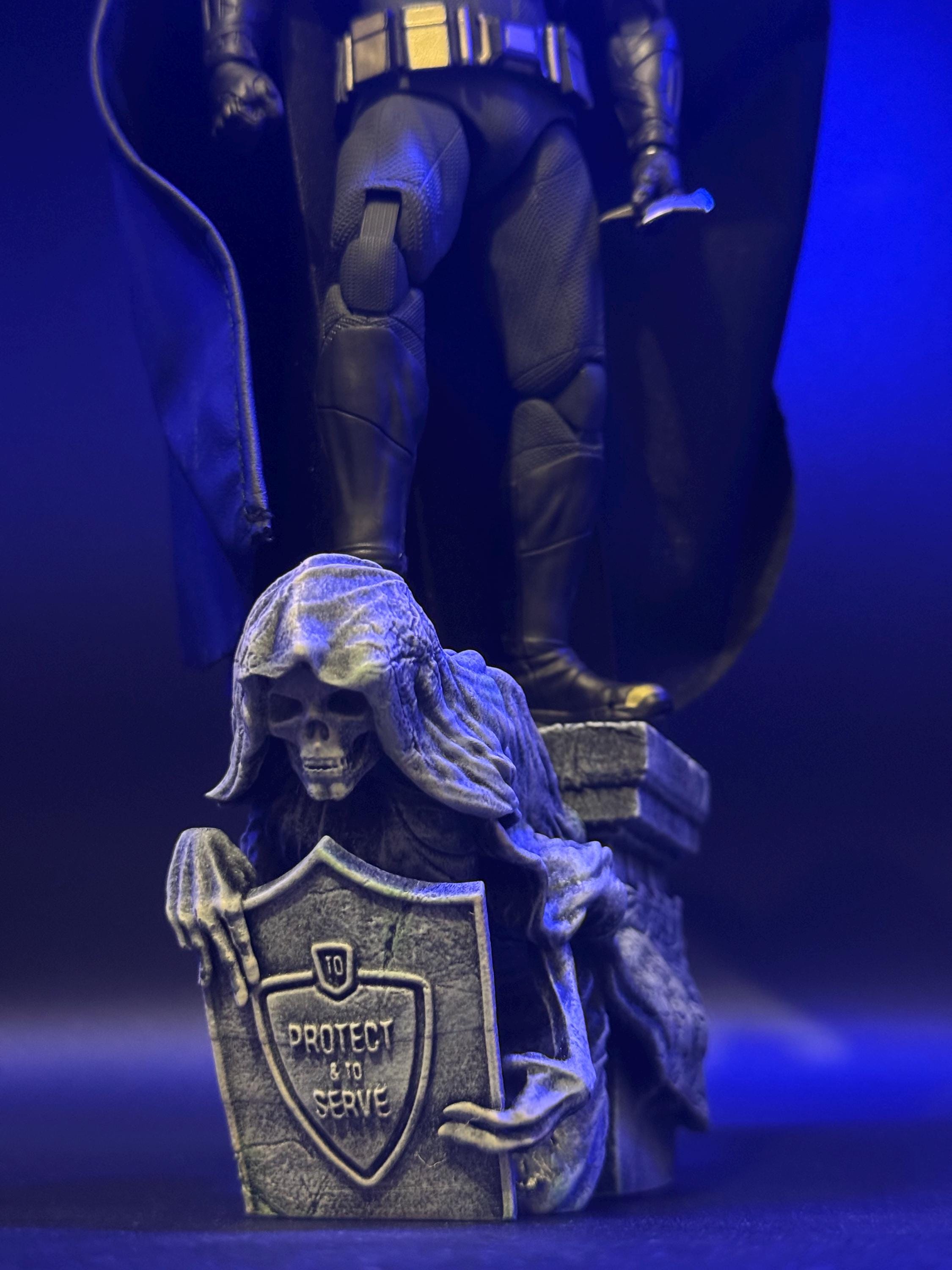 Gargoyle Display JL Death Gargoyle Statue Display (1:10 Mcfarlane) - Etsy