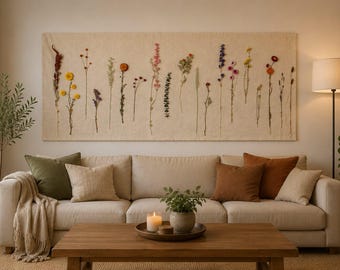 Personalized flower wall hanging with real dried flowers - Handmade gift from the Netherlands with name - Natural wall decor - Handmade