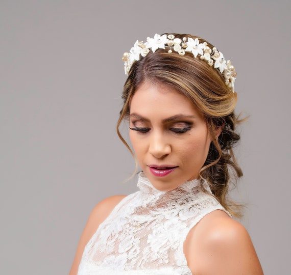 Handmade Floral Bridal Headband: Boho Wedding Hair Piece - Etsy display picture 1