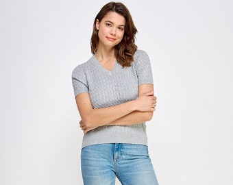 V neck sweater top