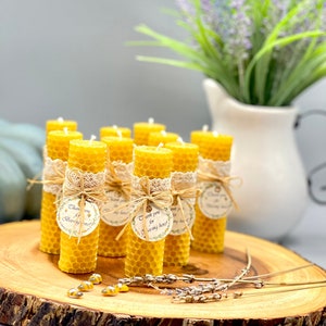 Honey Bee Candle favors - 100% Pure Beeswax Shower favors baby shower favors Bee baby shower, Mommy-to-bee, bee favors, bride shower favors