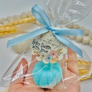 PUMPKİN scented SOAP favors, Pumpkin favor, baby shower favors , gender neutral, bridal shower favors, baby boy favors, Halloween gifts
