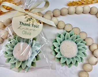 Sage Green Daisy Soap Favors: Eucalyptus Scented Goat Milk Soap