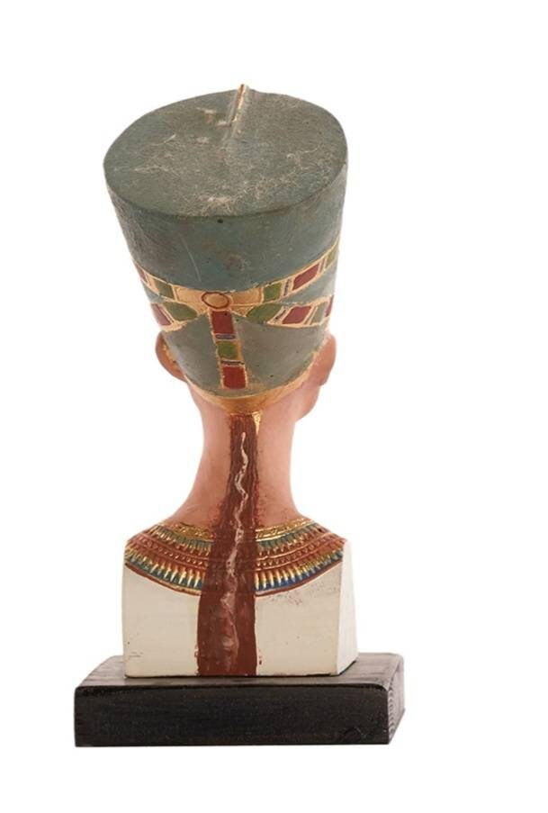 Bust Of The Queen Nefertari - Thumbnail 2