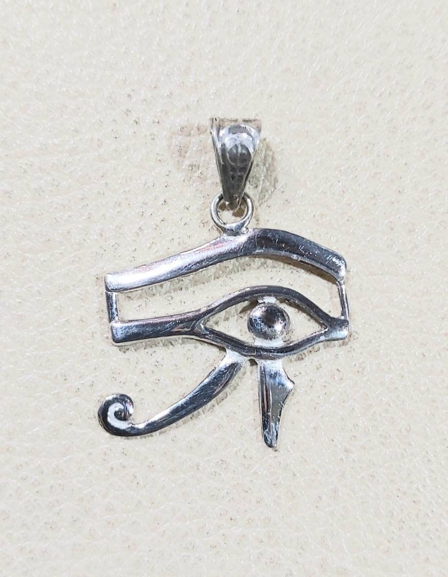 Egyptian Handmade Sterling Silver 925 Eye of Horus Pendant - Thumbnail 3