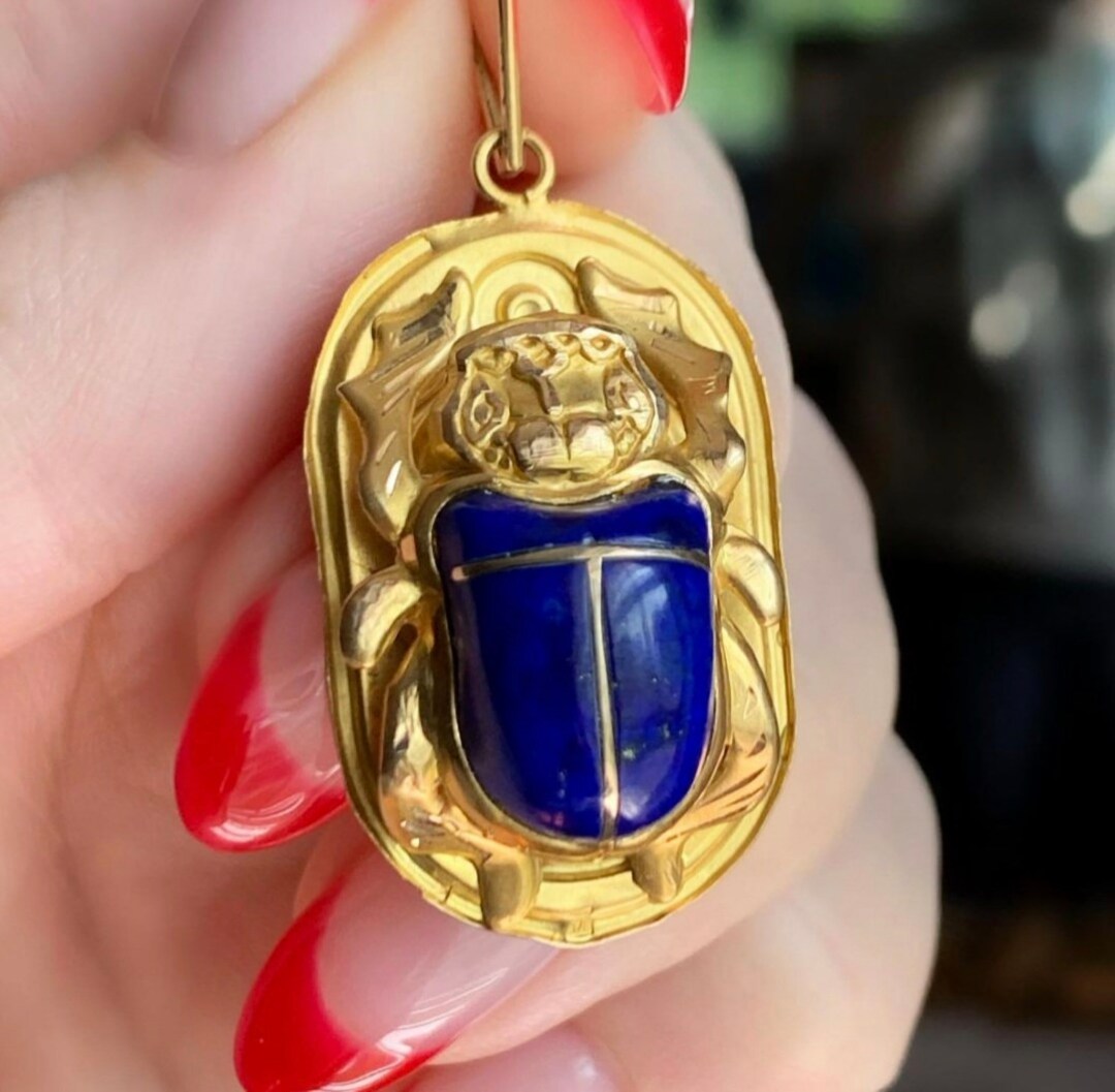 ハンドメイド18Kゴールドスカラベペンダント：エジプトの宝石