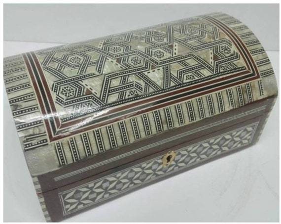 Handmade Egyptian Jewelry Seashell Wood Box