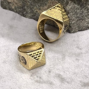 Handmade Egyptian Sterling Silver Pyramid Ring: Eye of Horus, Cleopatra