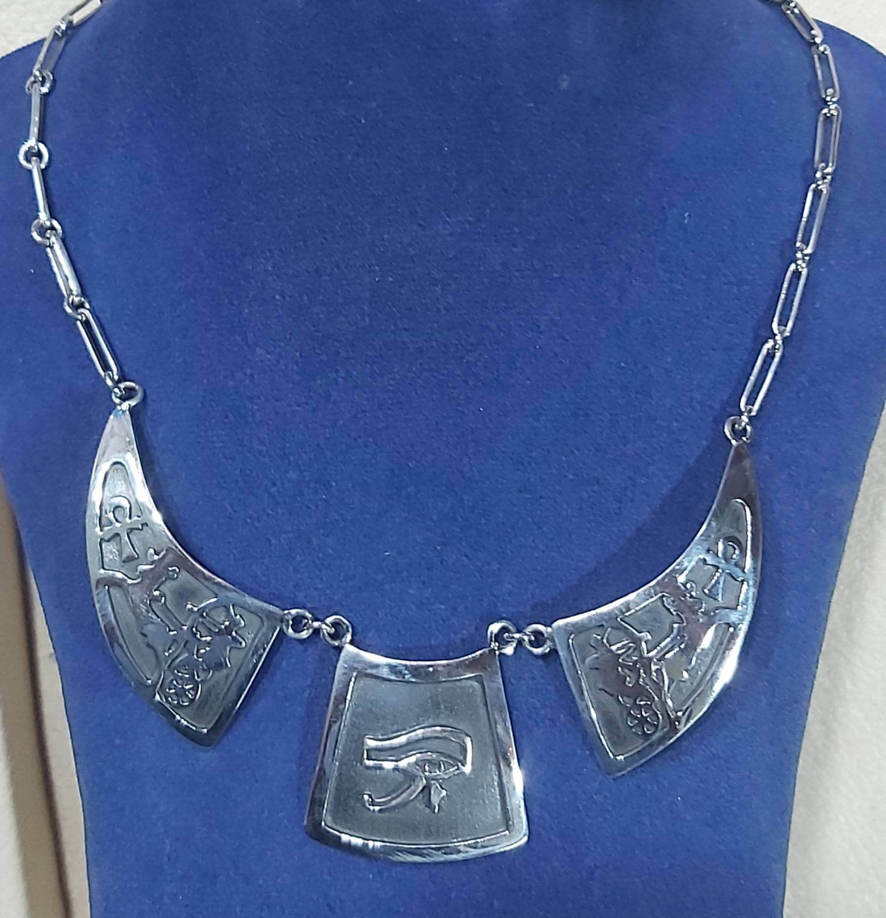 Handmade Egyptian Sterling Silver 925 Oxidized  Horus Necklace - Thumbnail 3