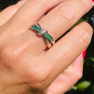 9ct gold emerald and diamond twist ring image 7