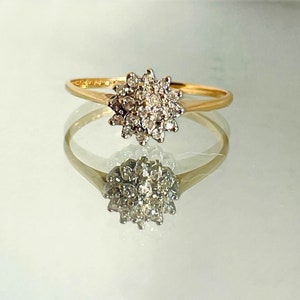 RESERVED FOR B: 9ct gold dainty diamond cluster ring