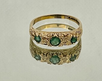 Vintage 14K Gold Emerald and Diamond Cluster Ring - Etsy