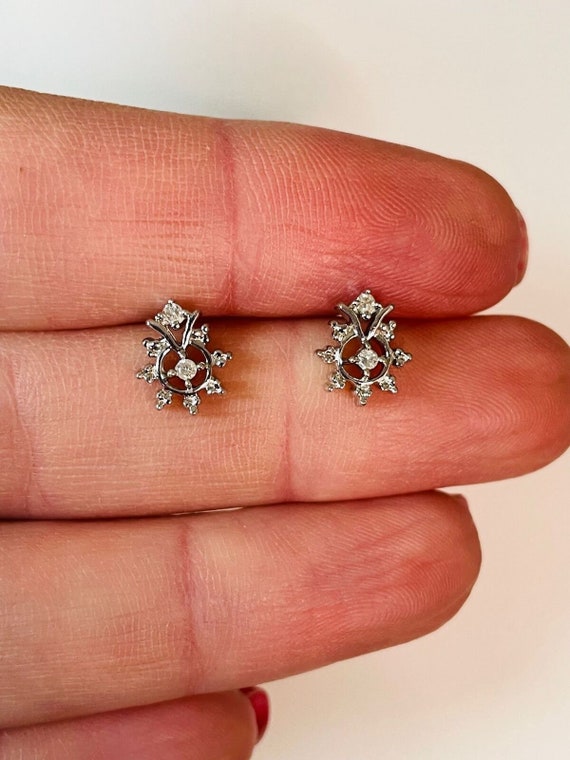 Vintage 9ct White Gold Diamond Stud Earrings Etsy