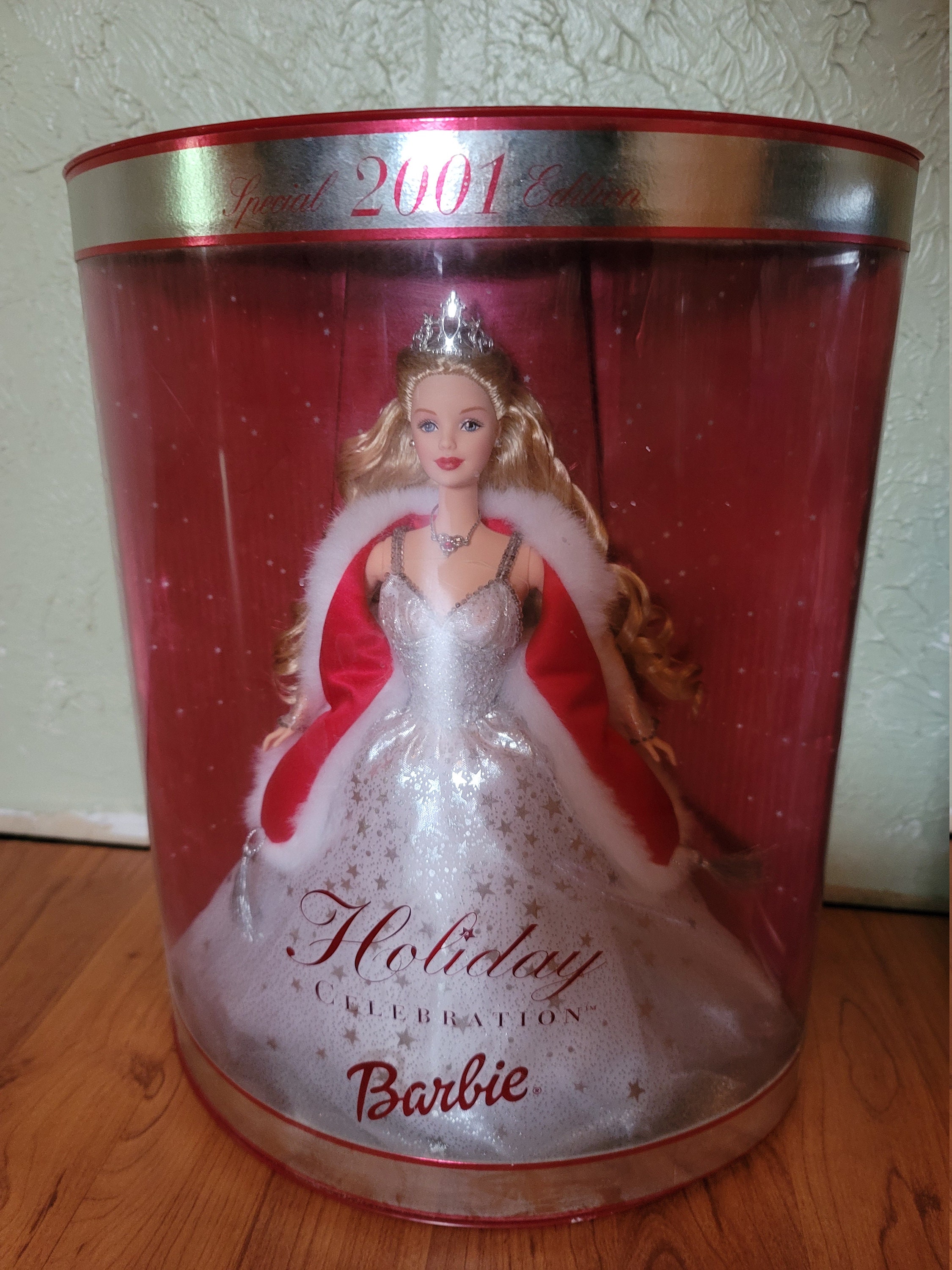 Holiday Celebration Barbie 2001 | Etsy