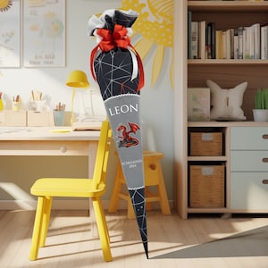 Cône scolaire 70 cm assorti au Dragon Nuage Step Drako pour garçons inscription scolaire cône sucre