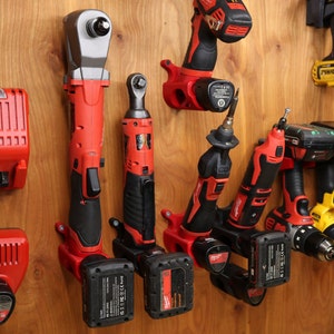 2-in-1 Tool / Battery Wall Mount for Milwaukee M12