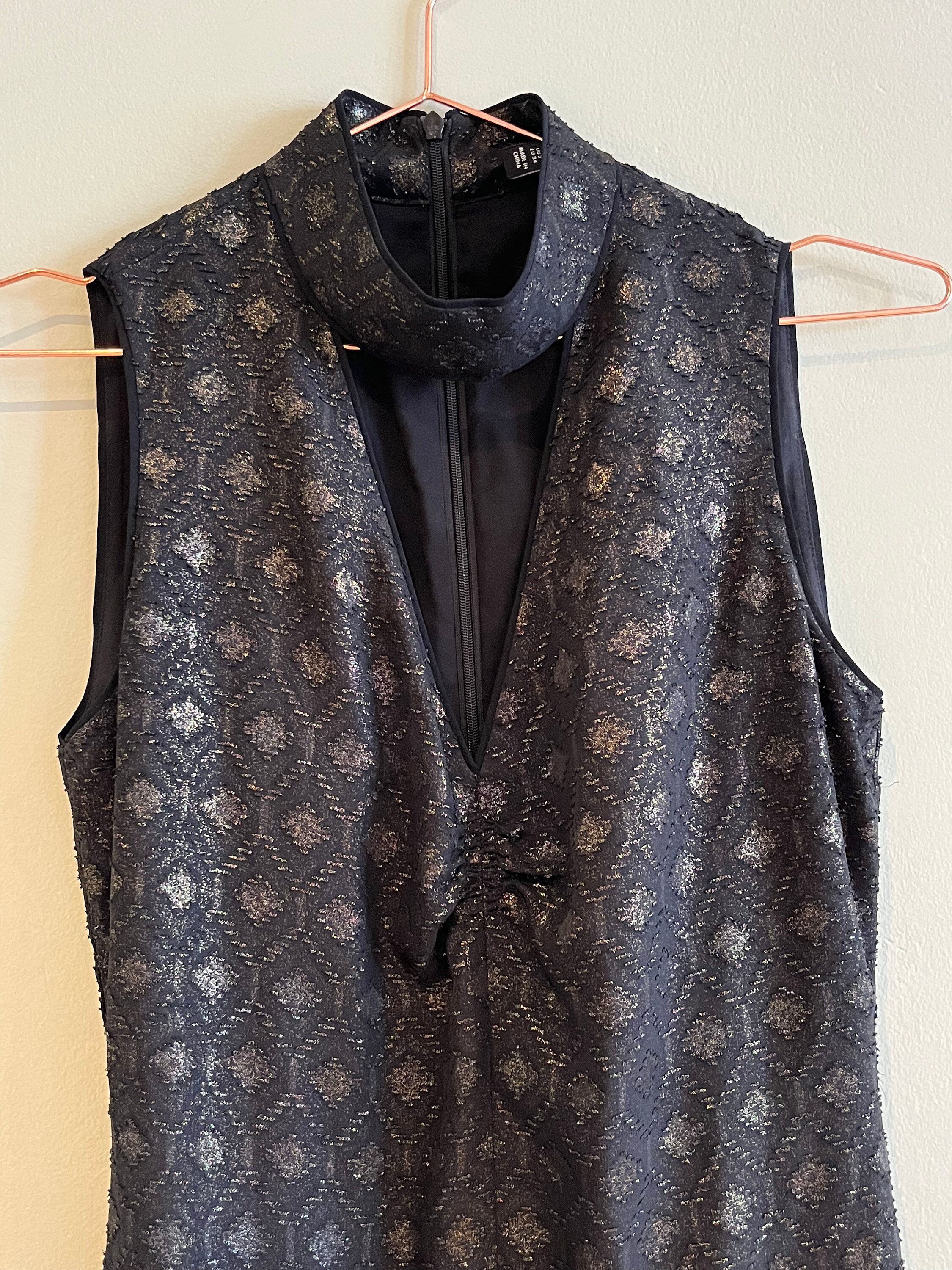 slim fit dress slacks KAREN MILLEN BLACK & COPPER EMBROIDERED FLORAL DRESS SIZE 10  Whispers  Dress Agency