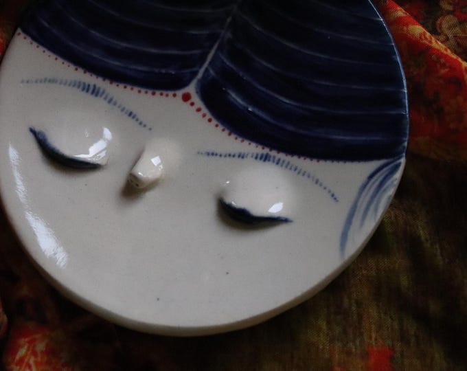Persian Woman Piattino - Piattino di Ceramica con Viso di Donna