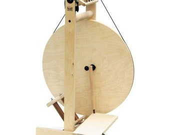 Louet S17 Spinning Wheel | Single Treadle
