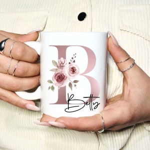 Cup personalized with letter | names | Desired text