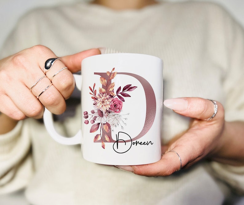 Mug personalized with letter name desired text image 3