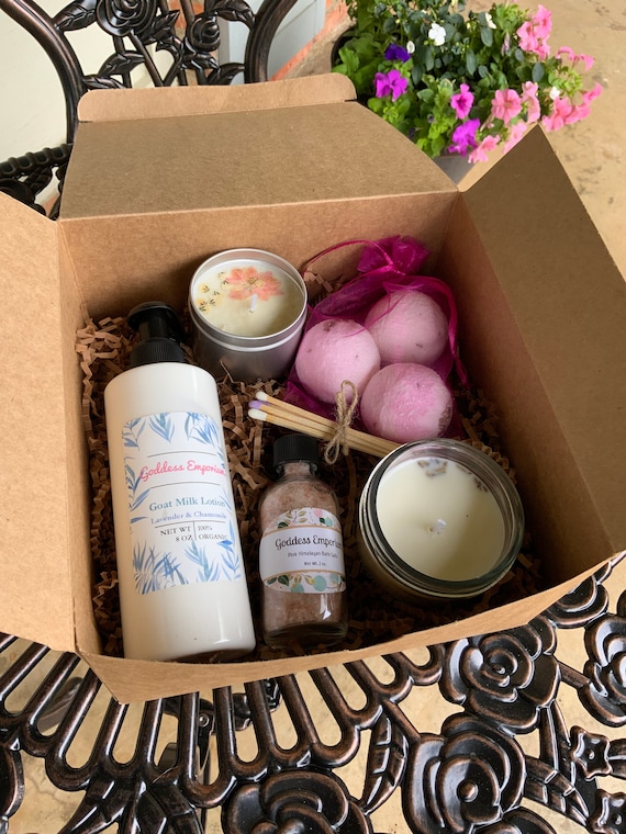 Luxury Goat Milk Lavender & Chamomile Self Care Spa Box Set