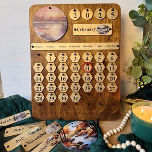 Calendrier perpétuel en bois doré - Jouet Montessori, outil d'école à la maison, apprentissage préscolaire, tableau éducatif, routine quotidienne, décoration d'intérieur