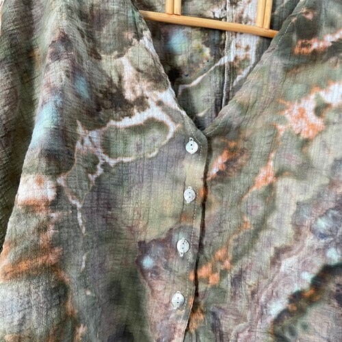 Women’s Size M Tie shops Dye Crop Blouse, Ice Dye Balloon Sleeve Blouse, Boho Wide Sleeve Blouse
