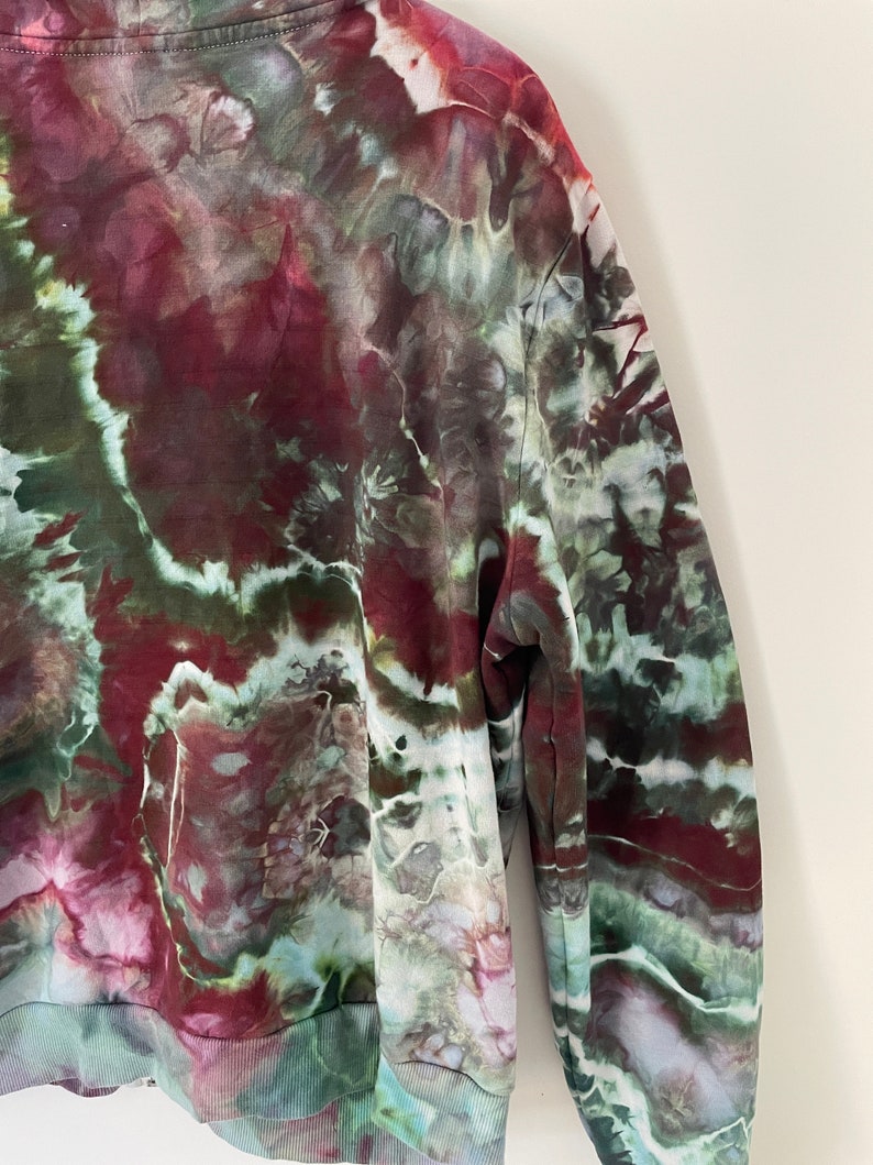 geode tie dye hoodie
