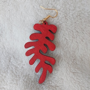 Wooden earrings, wooden earrings, boho earrings, vintage earrings, dangling earrings, wooden jewelry, stainless steel wooden earrings, natural earrings, leaf