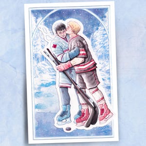 Puede incluir: Ilustración en acuarela de dos jugadores de hockey abrazándose y besándose. Uno lleva una camiseta azul y blanca con una hoja de arce, el otro una camiseta negra y roja. Sostienen palos de hockey, sobre una escena invernal nevada.