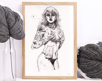 Illustration "Stoma" - Body Positive Feminist Art Print (A5 A4 A3 reproduction) - Sketch of a strong, tattooed woman - Invisible Disability