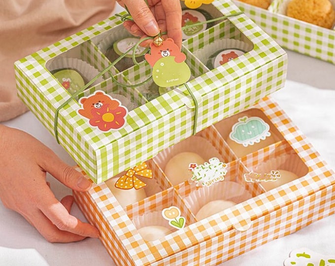 Plaid Bakery Boxes with Window: 6-Hole Cookie/Macaron Gift Boxes - 10 Pcs
