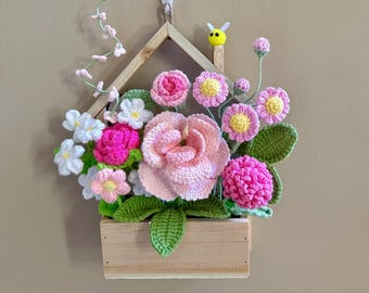 Crochet Flower Wall Art & Desk Decor, Handmade Wooden House Shaped Wall Hanging with Crochet Flower Bouquet, Room Decoration, Knitted Floral