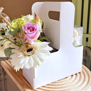 5 Pcs Flowers/Cup/Pastry/Toy Holders With 5 Pcs Mini Clear Boxes,Paperboard Holder With Handle,Kraft Paperboard,Pink,White,For Any Occasion
