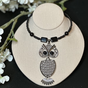 Owl necklace, owl choker, onyx necklace, beaded choker, owl pendant, statement necklace
