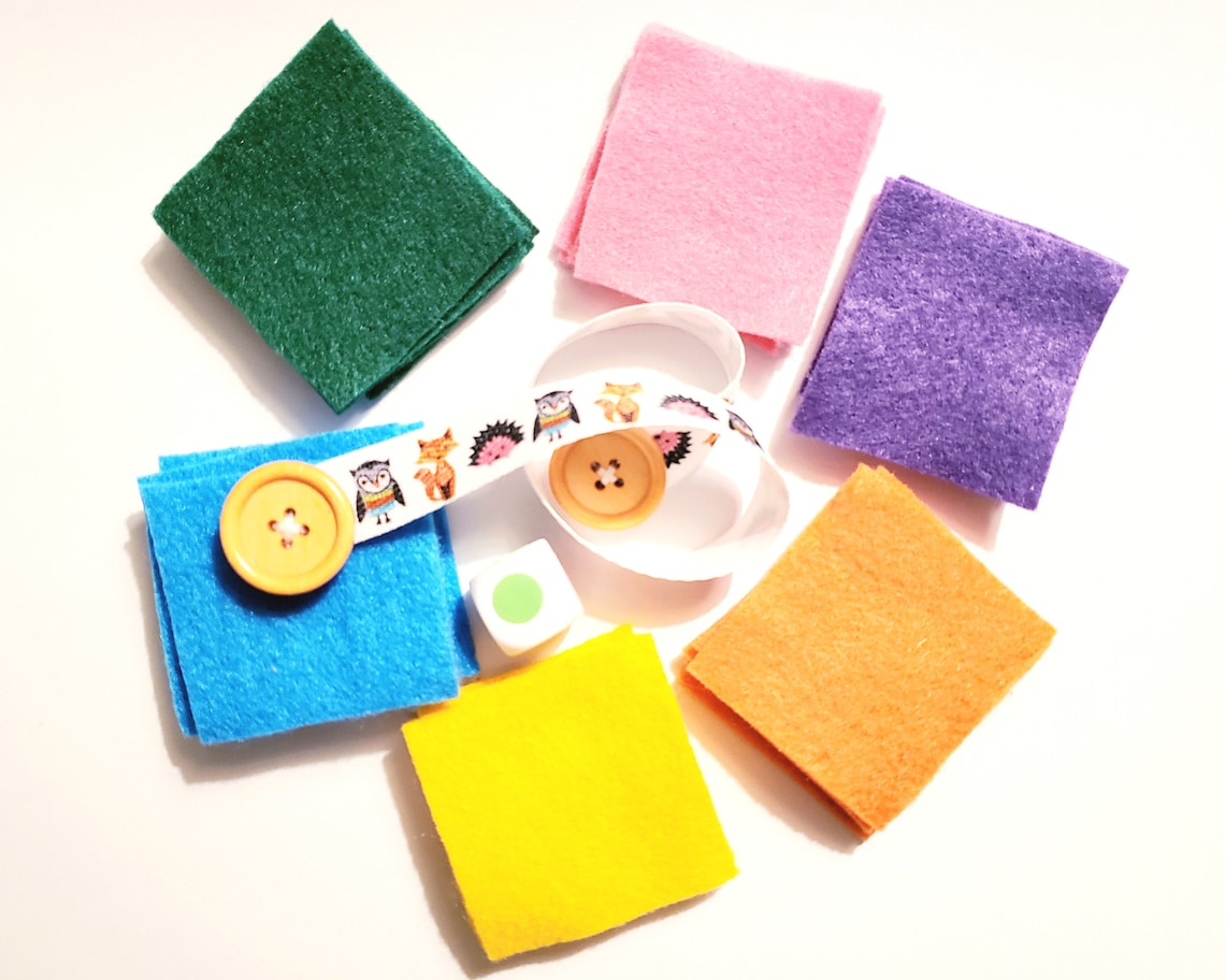 Felt Buttoning Montessori Inspired Game, Buttoning Activity, Practical ...