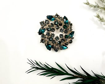 Emerald Green Crystal Brooch, Elegant Bridal Wedding Brooch, Prom Party Graduation Accessories, Gift For Her Mum Women, Funeral Brooch